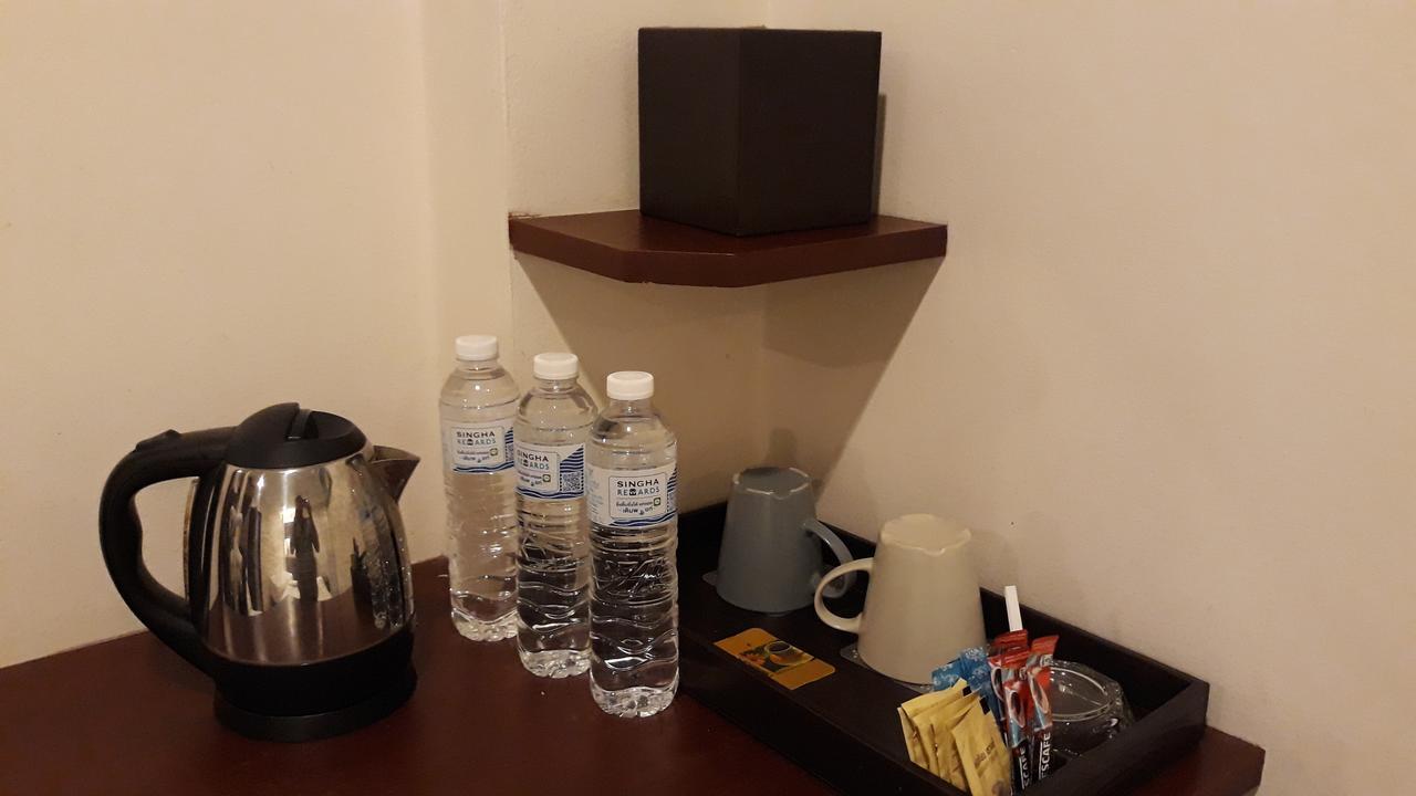 7 Sky Residency Hotel Patong Exterior foto