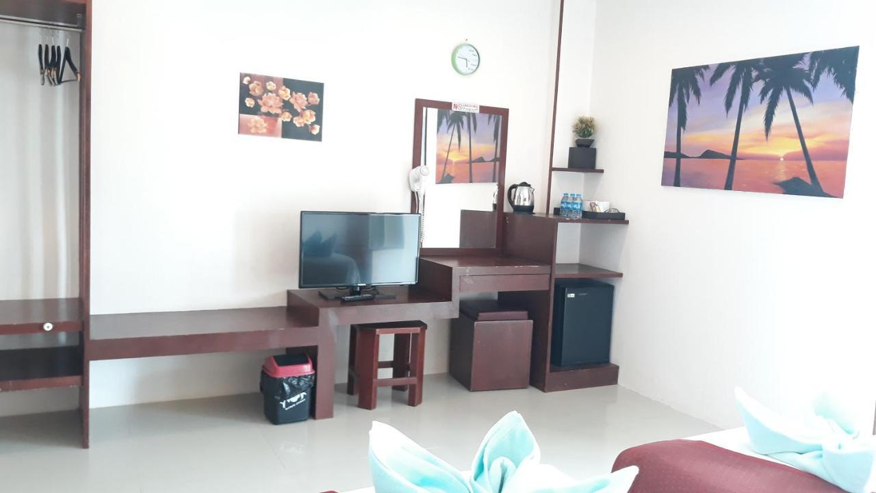 7 Sky Residency Hotel Patong Exterior foto